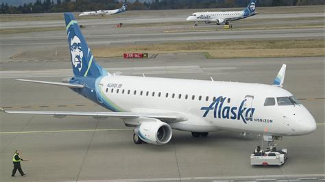 Buy one, get one flights on Alaska Airlines includes Hawaii | abc10.com