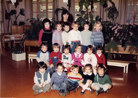 Photo de classe 1ère année de maternelle 86 87 de 1986 Maternelle Gay lussac Copains d avant