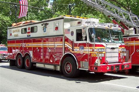 Fdny Rescue Company 1 Broadway At City Hall Manhattan Flickr