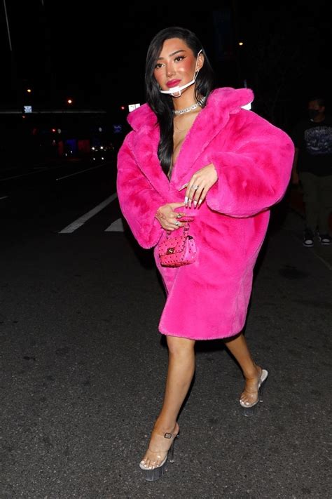 Nikita Dragun Style Clothes Outfits And Fashion• Page 2 Of 3 • Celebmafia