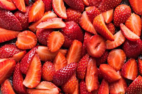 Combien Y A T Il De Calories Dans Une Fraise Et Quels Bienfaits