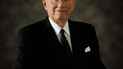 President Gordon B Hinckley Bio