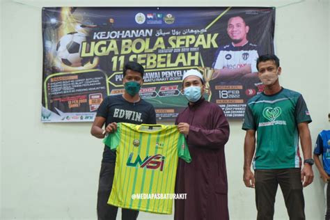 Pasukan Berentap Rebut Piala Penyelaras Dun Batu Rakit Trdi News