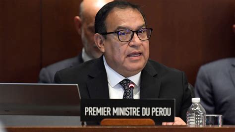 El Primer Ministro De Perú Renuncia A Su Cargo