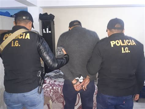 Agentes policiales que realizaban allanamientos ilegales podrían