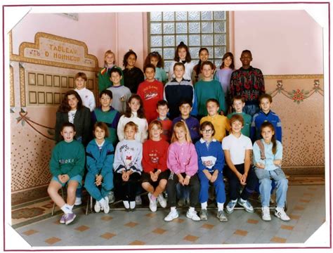 Photo de classe 6ème B de 1991 Collège Victor Hugo Copains d avant