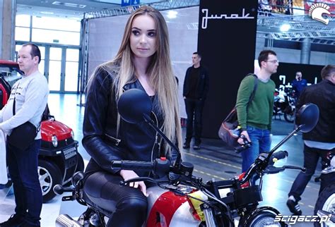 Zdjęcia hostessa romet poznan motor show Poznan Motor Show 2018