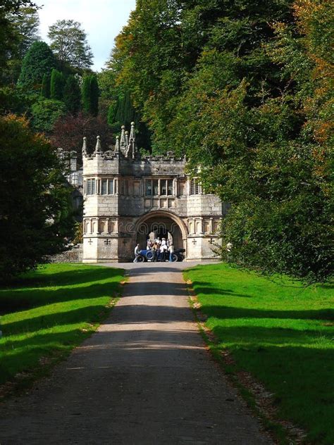 Lanhydrock Gate House Stock Image Image Of Castle Architecture 6593715