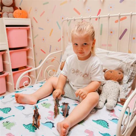 Award Winning Kids Waterproof Mattress Protector For Bed Wetting