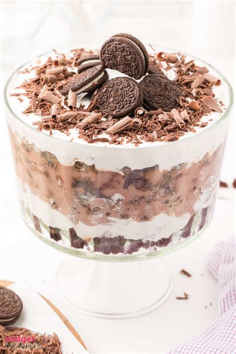 Chocolate Trifle With Pound Cake