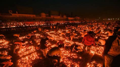 Ayodhya Deepotsav Guinness World Record Lakh Oil Lamps Diwali