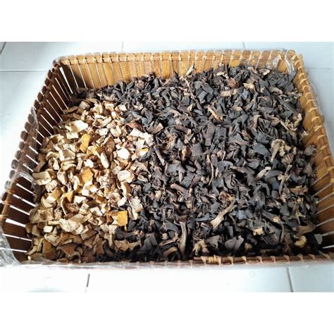 Jual pupuk organik kulit pisang kepok kering dan kulit jeruk bali kering untuk tanaman. | Shopee ...