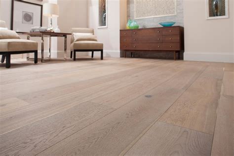 Light Oak Engineered Wood Floor Ralnosulwe