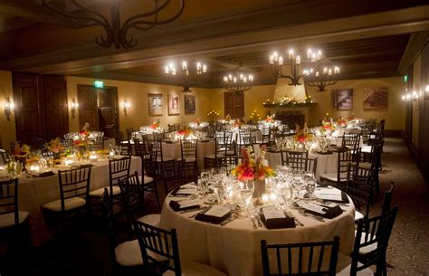 Elegant Candlelit Reception in Sassi Restaurant