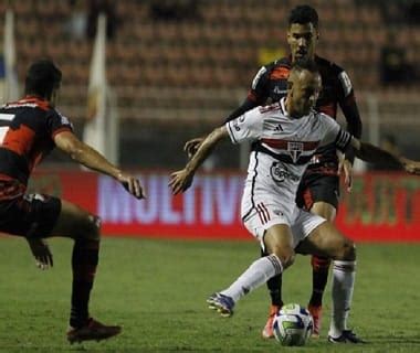 São Paulo derrota Ituano e se classifica para as oitavas de final da