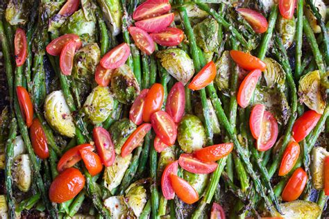 Garlic And Lemon Roasted Vegetables Ever Nourished Recipe Roasted Vegetables Vegetables Garlic