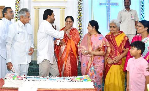 AP CM YS Jagan, Family Participate in Christmas Celebrations in ...