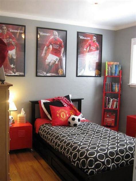 35 Coolest Soccer Themed Bedroom Ideas For Boys