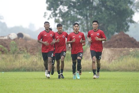 PERSIJA GELAR LATIHAN PERDANA TATAP LIGA 1 2023 2024