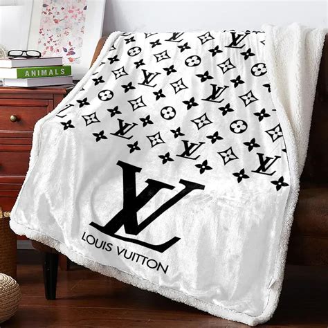 Luxury White Fashion Louis Vuitton Blanket Rosamiss Store My Luxurious Home