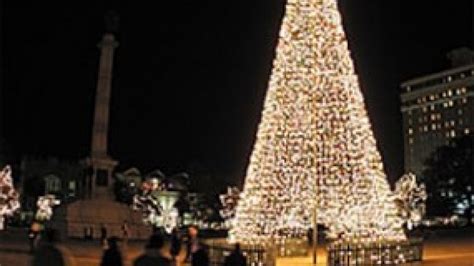 Marion Square Tree Lighting | Charleston Events & Charleston Event Calendar