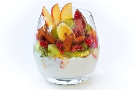 Fruta y yogur | Foto Premium