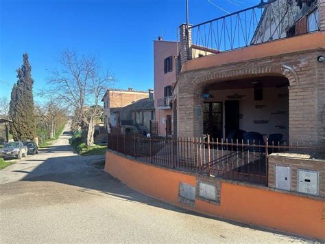 Vendita Appartamento Citt Della Pieve Quadrilocale In Via Vannucci