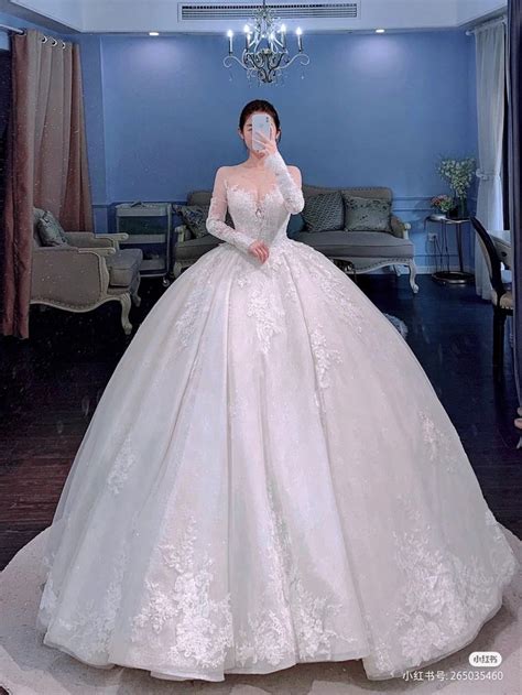 Ghim C A Leeann Parker Tr N Stunning Wedding Gowns