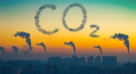 "Puls Biznesu": Rząd drogo sprzedał CO2 - Jedynka - polskieradio.pl