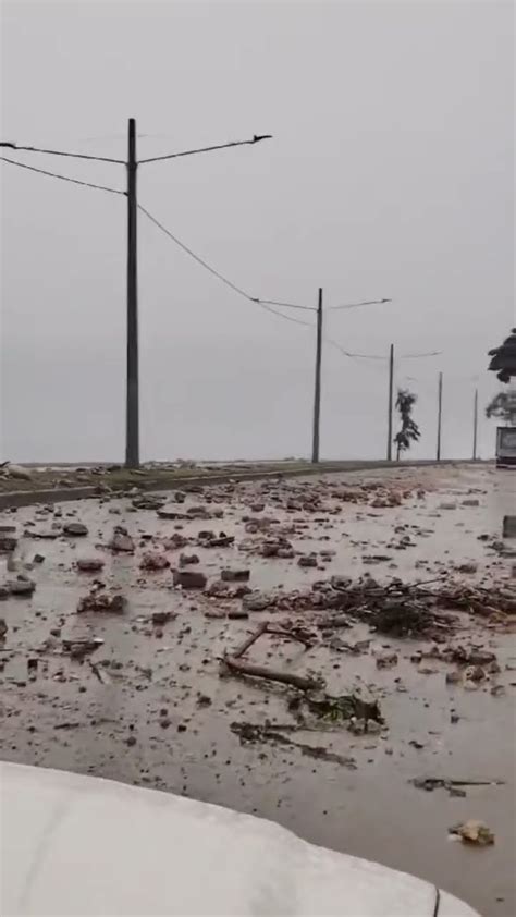 Reportan Desde El Malec N De Santo Domingo Tras El Paso Del Hurac N