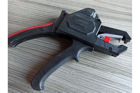 Инструмент для снятия изоляции KNIPEX KN-1262180 - выгодная цена ...