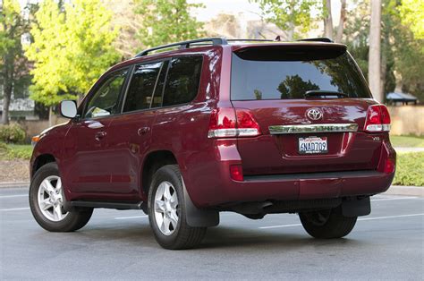 Toyota Land Cruiser Information And Photos Momentcar