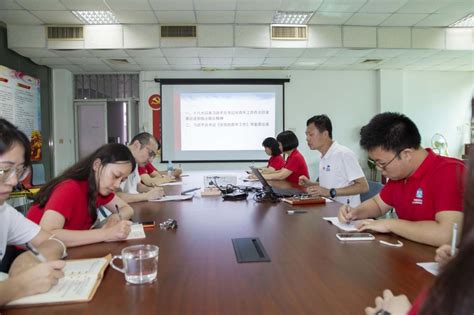 图书馆开展学习贯彻习近平新时代中国特色社会主义思想主题教育—组织青年馆员外出调研学习华南师大新闻网