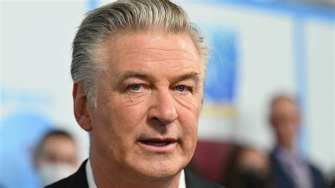 Familie Von Get Teter Kamerafrau Halyna Hutchins Verklagt Alec Baldwin