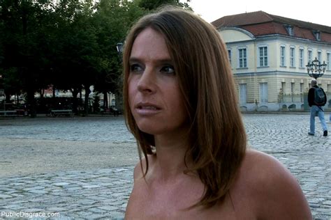 Publicdisgrace Zenza Raggi Sexy Susi Rar Outdoor Naughtyamerican Xxx Porn Pics