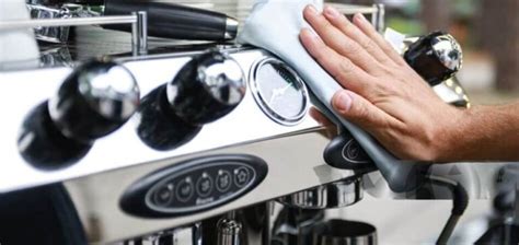 how to clean a mr coffee espresso maker