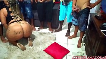 Casada BBW se deliciando em vários homens dotados XVIDEOS