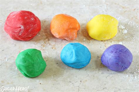 How To Make A Fondant Rainbow Cake Topper Sugarhero