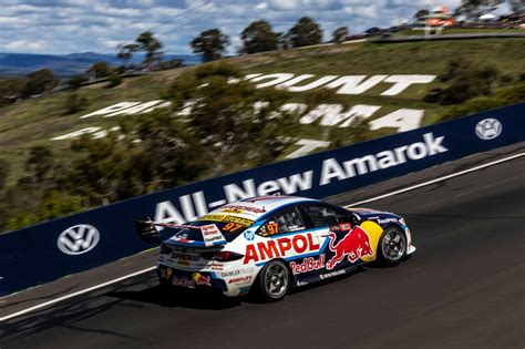 Shane Van Gisbergen And Garth Tander Take Holden S Final Victory At