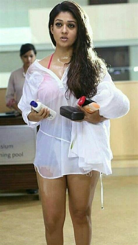 Nayanthara Unseen Rar Sexy Boobs Cleavage Shoe Hot Pics Nayanthara