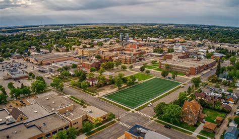 7 Picturesque Small Towns In North Dakota For A Weekend Retreat