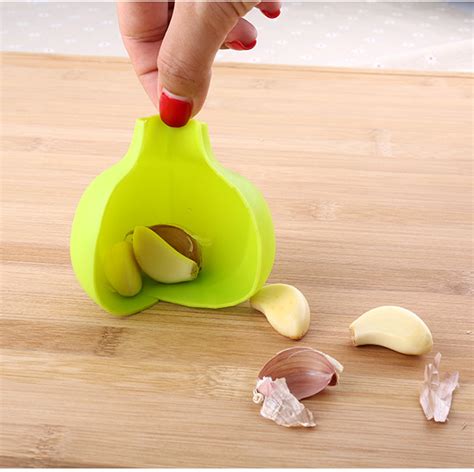 Silicone Garlic Clove Peeler Skin Remover Dishwasher Safe Easy Useful