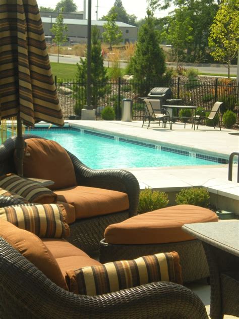 North Star Lodge - Pool Deck - Land8