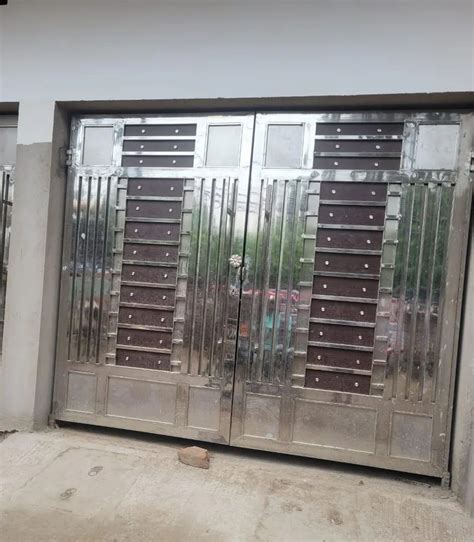 Modern 306 Stainless Steel Hinged Gate 10 Feet At Rs 430 Kg In Patna