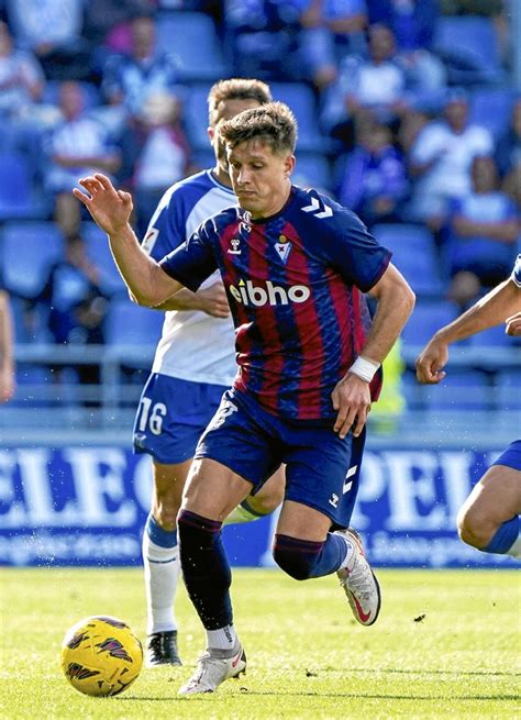 El Eibar Sigue Haciendo La Goma Y Vuelve A Alejarse De Su Objetivo