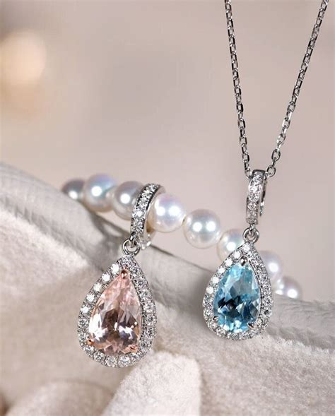 Superier Aquamarine Rosa Morganit Diamanten Halskette K Massiv