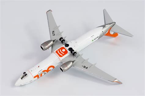 GOL Linhas Aereas Boeing 737 800 W PR GTN NG Models 58136 Modelo A