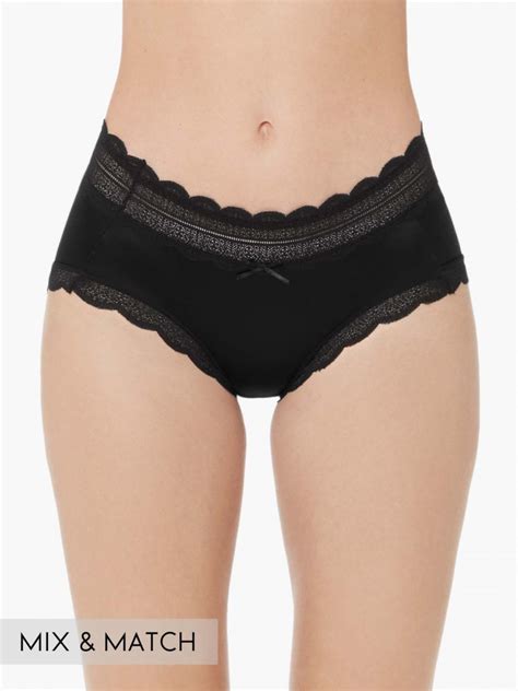 BF 03172 Lace Trimmed Hi Cut Brief Black SATAMI Lingerie 低腰蕾絲高叉內褲