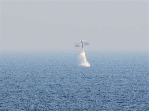 India Test Fires Sub Launched Version Of Brahmos Missile Al Defaiya