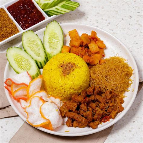 Produk Nasi Kuning Mbok Rum Mbokrum